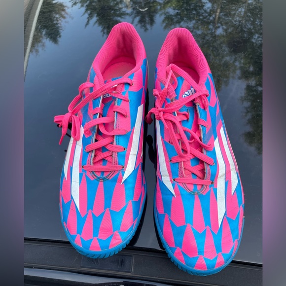 Adidas F10 TRX Turf cleats - Picture 3 of 6